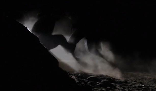 晚上梦见死人变成活人，梦境背后的深层含义与心理解析