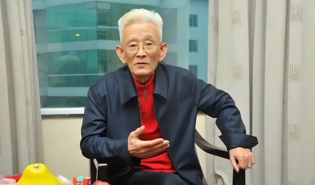 干货满满（李可老中医真有那么厉害吗）李可老中医的事迹是不是真的，著名中医李可，狱中自学中医，终成一代大师，他的从医之路很励志，