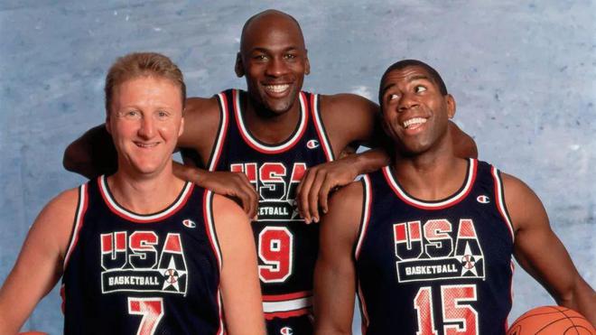 《SLAM DUNK》的热血少年，与那个时代的 NBA
