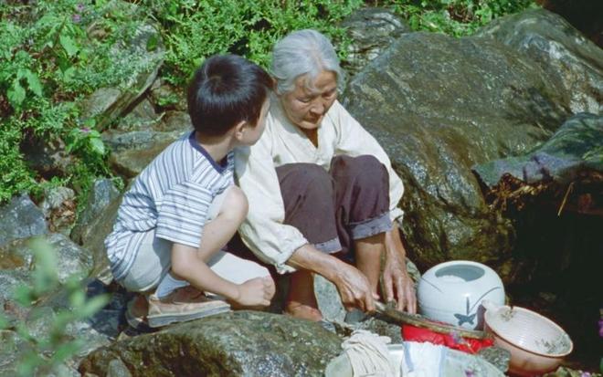 梦回彼岸，与病逝奶奶的温馨对话——探寻心灵深处的慰藉