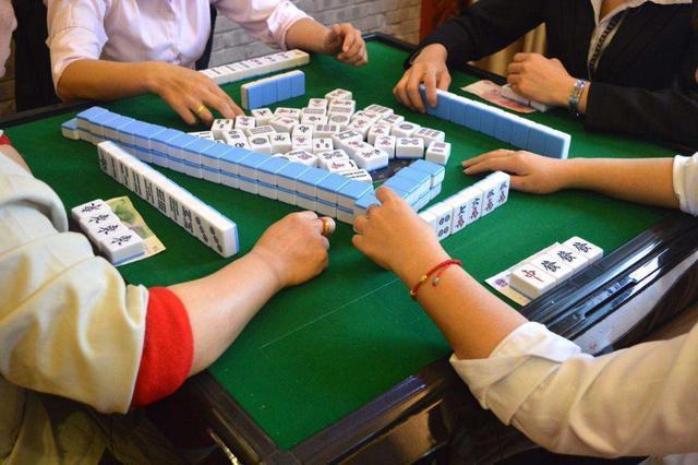 周公解梦，梦见老公赢三万元钱