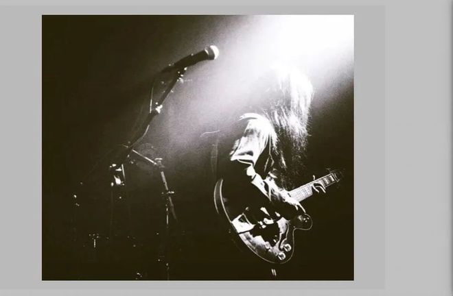 白日思绪与梦境交错，探究为何白天想一个人却梦到另一个人