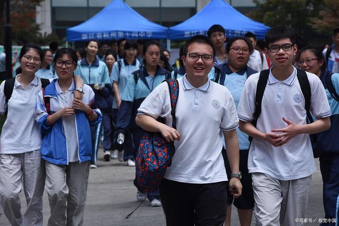 全国百强中学排行榜2023排名：一线引领，潜龙升天