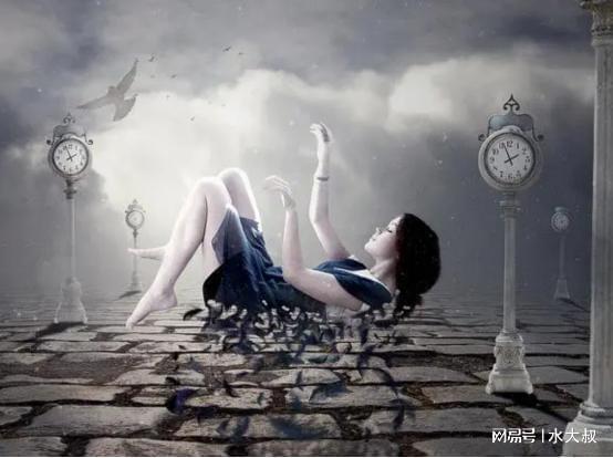 梦境中的呼唤，梦见自己全身蚂蚁，呼唤已故父亲处理蚂蚁的深层解析