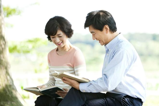 梦回旧时光，一男同学来我家的深层解读