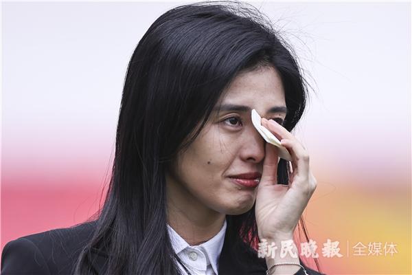“最美门将”赵丽娜退役：乘风破浪，在过去，更在未来