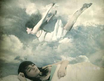 周公解梦，梦中与人在水中激战，寓意何在？