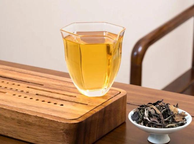 白茶品牌TOP10：品味传统与创新的美妙融合