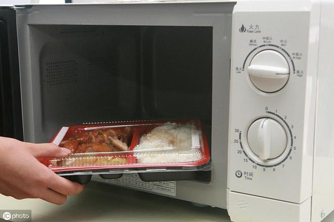 微波炉突然不通电什么原因