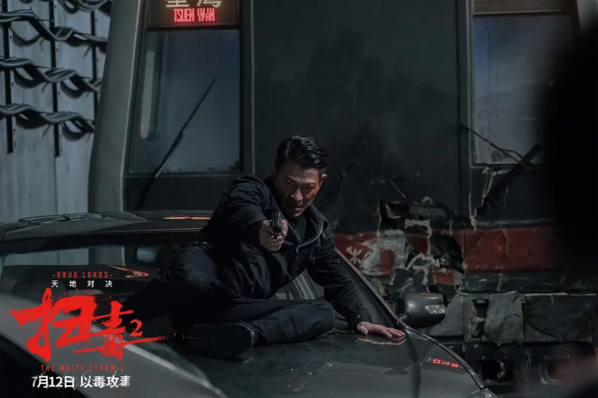 从头爽到尾！港片这把炸了
