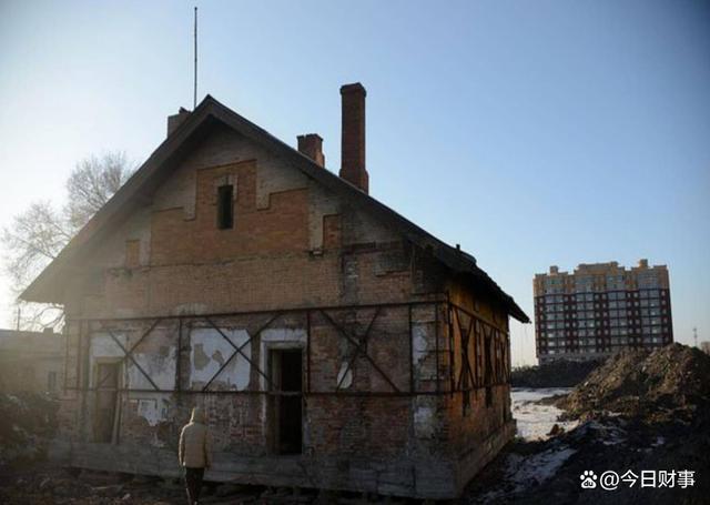 女人梦见老房子，探寻梦境背后的深层含义与心理解析