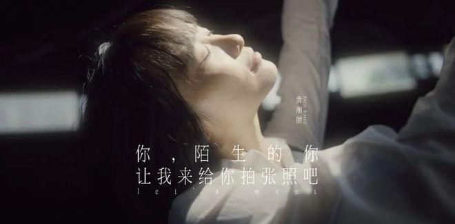 梦境交织，遇见熟悉与陌生女性的双重启示