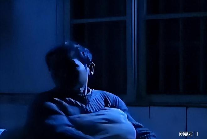 梦境之谜，解读梦见自己父亲死了放在棺材里没埋的深层含义