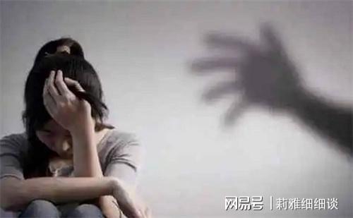 梦见连续三天同一女生，梦境背后的深层含义与解析