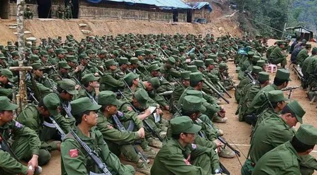 中方就緬北局勢表態(tài)后，緬甸地方武裝發(fā)表聲明，稱已控制果敢首府