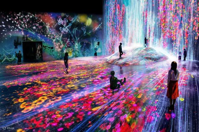 梦境解析，穿红色衣裳的梦——探寻内心色彩与运势的奥秘