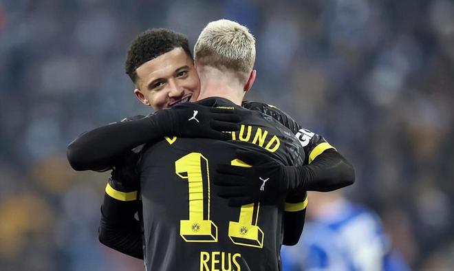 图片[5]-打脸曼联+滕哈格！桑乔2场造2球：连过2人造点球，助多特4-0大胜-千博