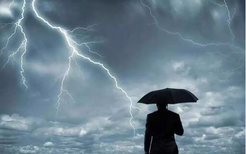 梦境的警示，面对离婚的恐惧与自我救赎