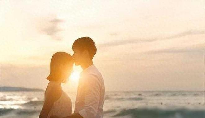 未婚者梦见抱小男孩，梦境背后的情感寓意与未来启示