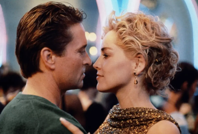 做梦梦到前女友说要跟你和好代表啥？解读梦境中的情感纠葛