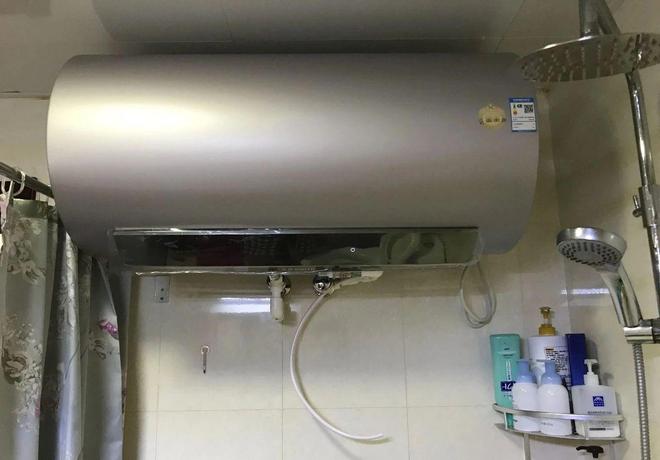 电热水器冒黄水怎么处理