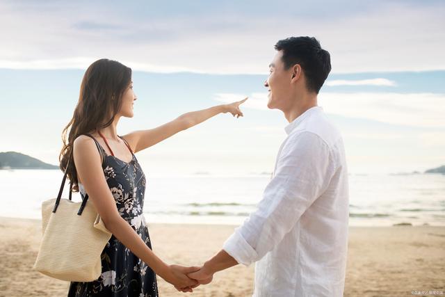 白天做梦梦见和喜欢的人在一起，潜意识中的情感预兆与现实生活的交织