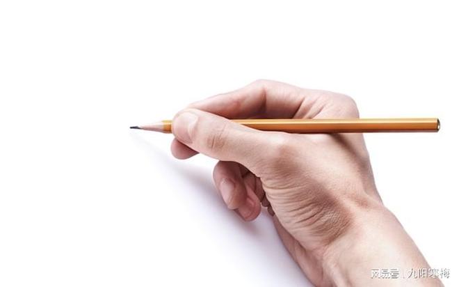 做梦梦见掉牙齿，梦境背后的深层含义与心理解析