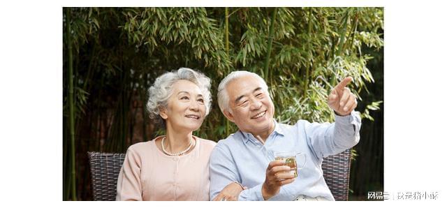 梦见去世奶奶活了，梦境背后的深层含义与情感解析