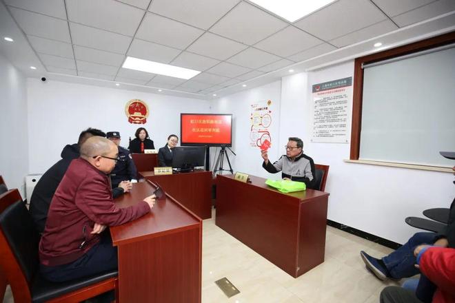 商场物业纠纷向法院起诉后什么时间开庭 商场物业纠纷法院立案什么时间开庭