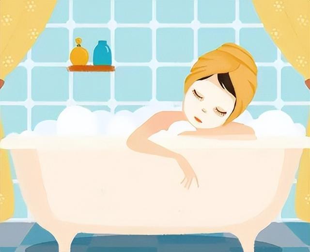 梦境交织，梦见自己在洗澡，异性朋友意外闯入的心灵解读