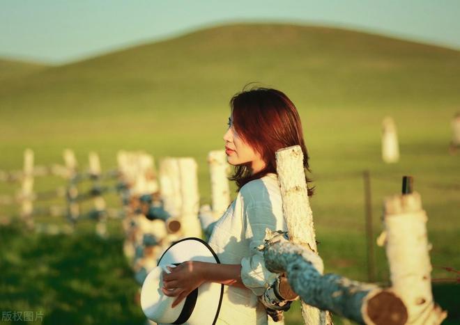 梦见自己与心爱的人步入婚姻殿堂，梦境背后的深意与情感解析