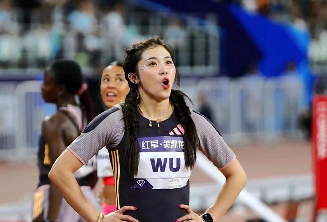 吳艷妮又被黑了！巴黎奧運(yùn)會(huì)備戰(zhàn)中，吳艷妮訓(xùn)練穿搭卻被吐槽大膽