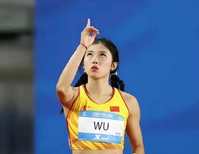 吳艷妮又被黑了！巴黎奧運(yùn)會(huì)備戰(zhàn)中，吳艷妮訓(xùn)練穿搭卻被吐槽大膽