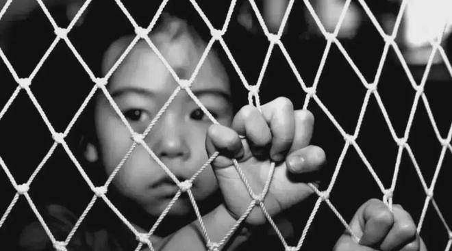 梦境交织，从梦见有人要害自己到身边人受威胁的深层解析