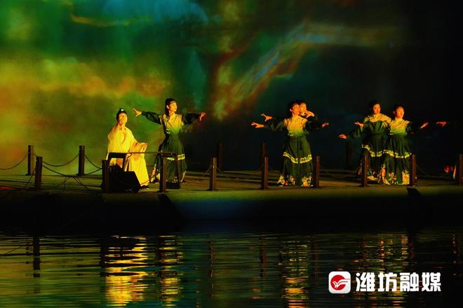 梦回往昔，夜晚的思绪——解析梦见已分手女友的深层含义