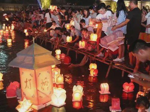 梦境中的重逢，解读梦见已故亲人的深层含义