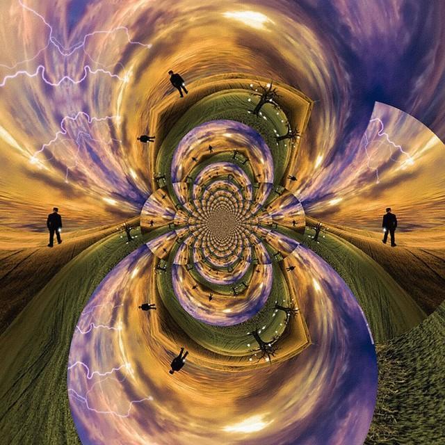 梦境与现实交织，两年情感余温下的梦境解析