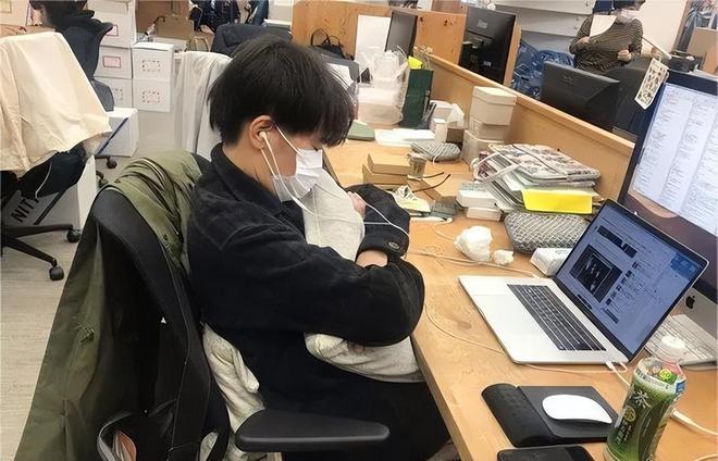 泡沫破裂后的十年，日本人是怎么過來的？如今的我們?nèi)绾螒獙D(zhuǎn)折