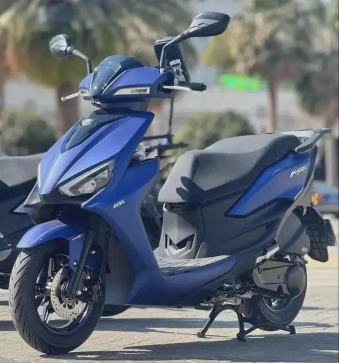 通勤踏板又迎来一员猛将︱光阳KS125闪亮登场！