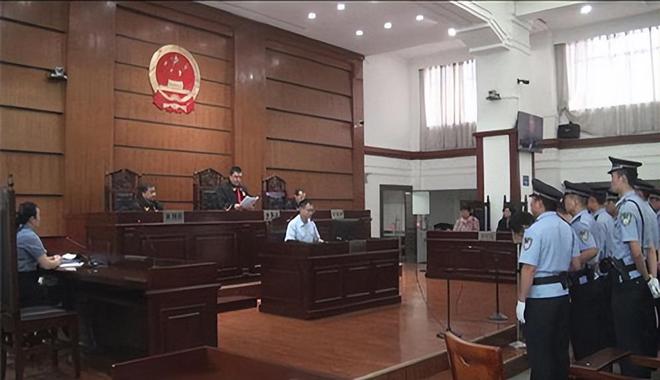 女子找帮手害室友!用开水烫背等方式将室友折磨致死抛尸,曝详情