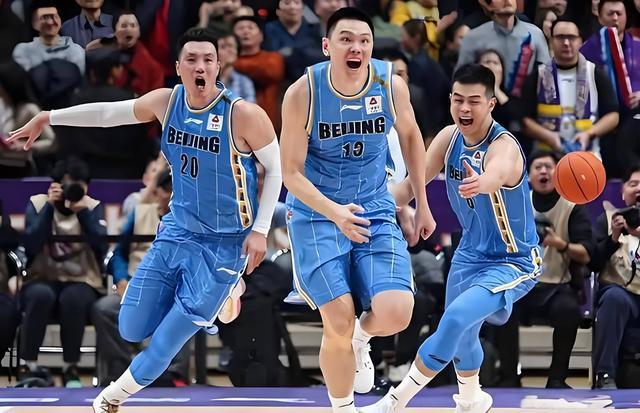 CBA焦点战：北京男篮惜败，山东男篮彰显韧性