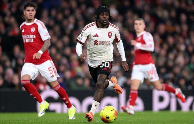 阿森纳与利物浦0:0闷平，争冠天平微妙倾斜？