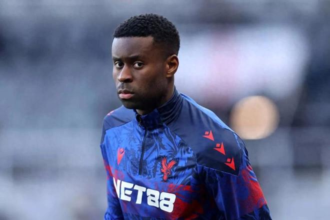 曼城冬窗“狼性”出击：马克·格伊转会风云