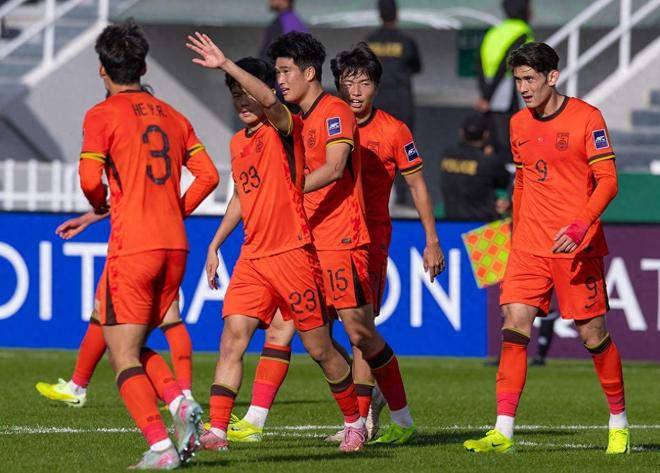 中国U23男足击败澳大利亚，晋级主动权掌握在手中！