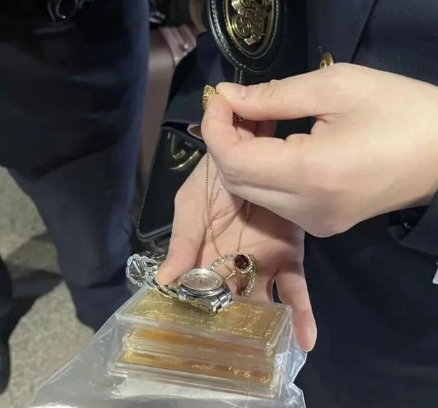 dy业务自助下单平台，雷神级体验，小红书24小时点赞的秘密？