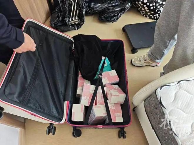 自助下单网站，超低价购物体验，你还在等什么？