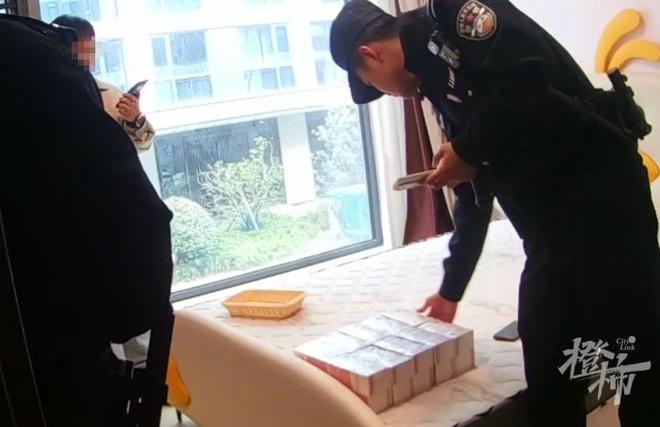 自助下单网站，超低价购物体验，你还在等什么？