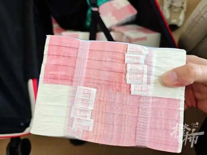 自助下单网站，超低价购物体验，你还在等什么？