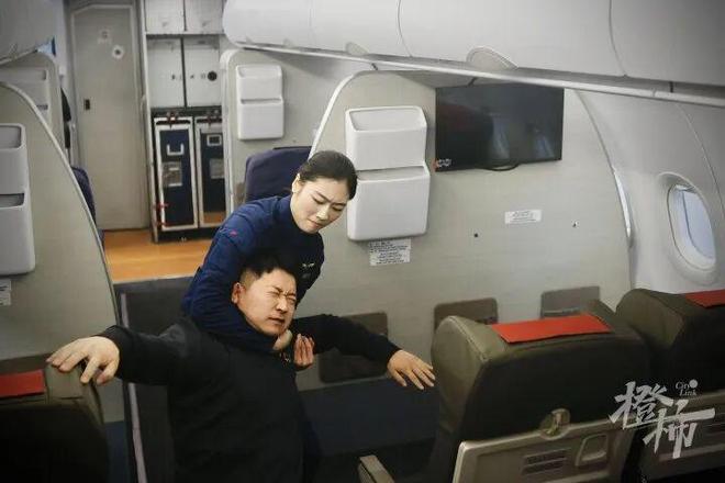 快手刷贊業(yè)務(wù)網(wǎng)站平臺，低價策略如何吸引粉絲？