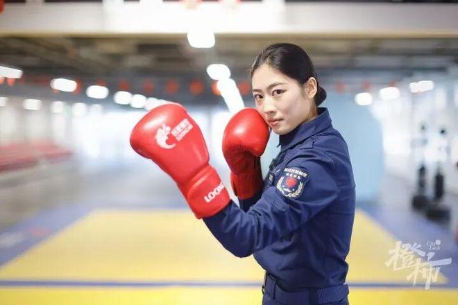 快手刷贊業(yè)務(wù)網(wǎng)站平臺，低價策略如何吸引粉絲？